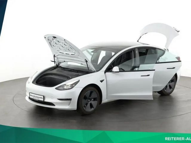 Tesla Model 3 AWD Long Range