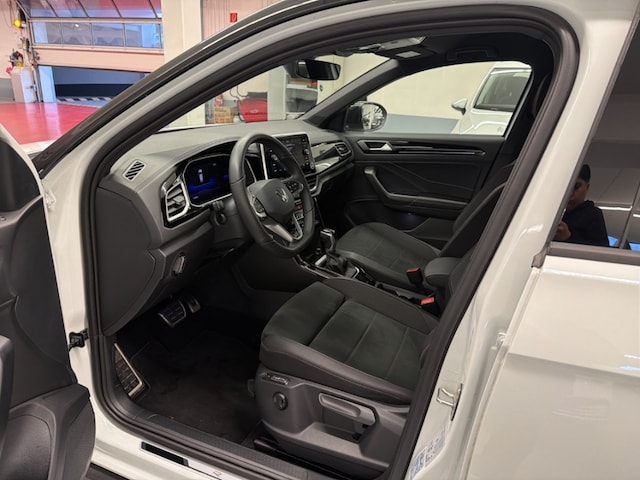 Volkswagen T-Roc 1.5 TSI DSG R-Line