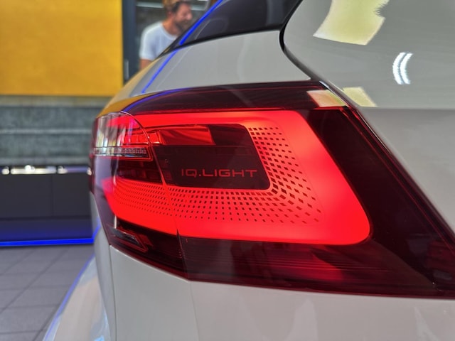 Volkswagen Golf 2.0 TSI GTI