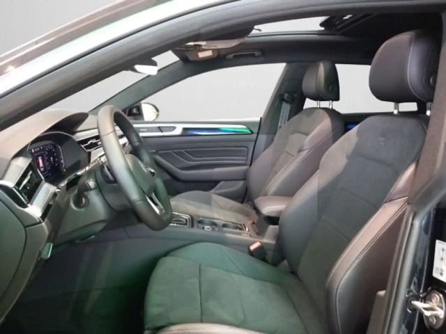 Volkswagen Arteon IQ.Drive R-Line Sound