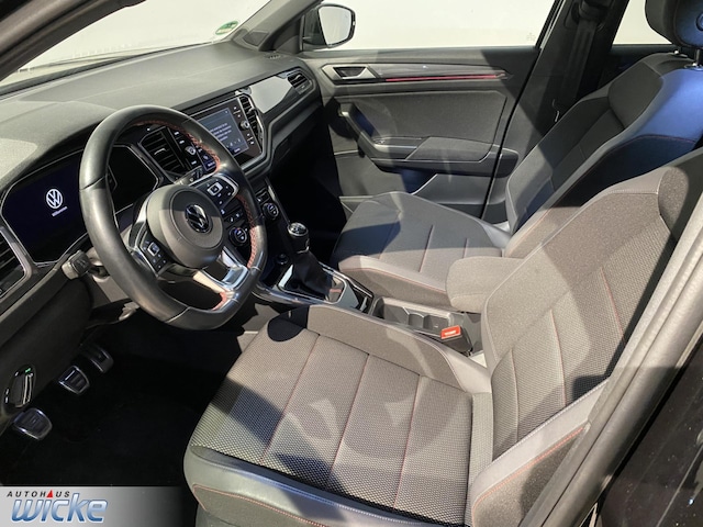 Volkswagen T-Roc Sport