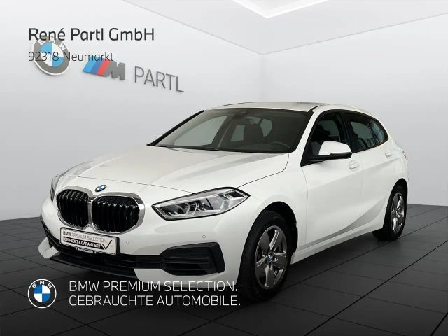 BMW 116 116i 5-deurs Advantage pakket Sedan