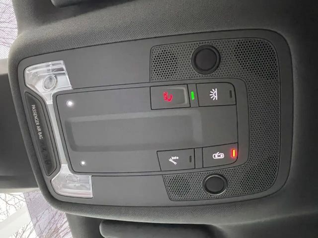 Audi A3 45 TFSI Hybride S-Line Sedan