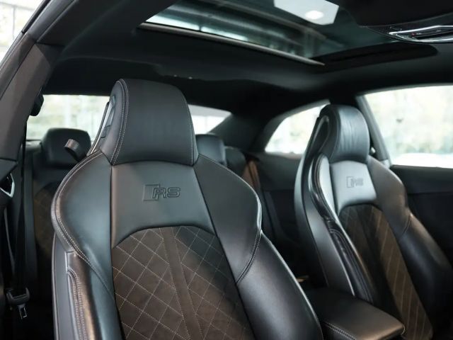 Audi RS5 Coupé Quattro