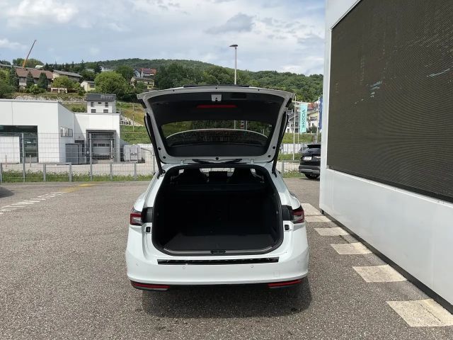 Skoda Superb Sportline iV