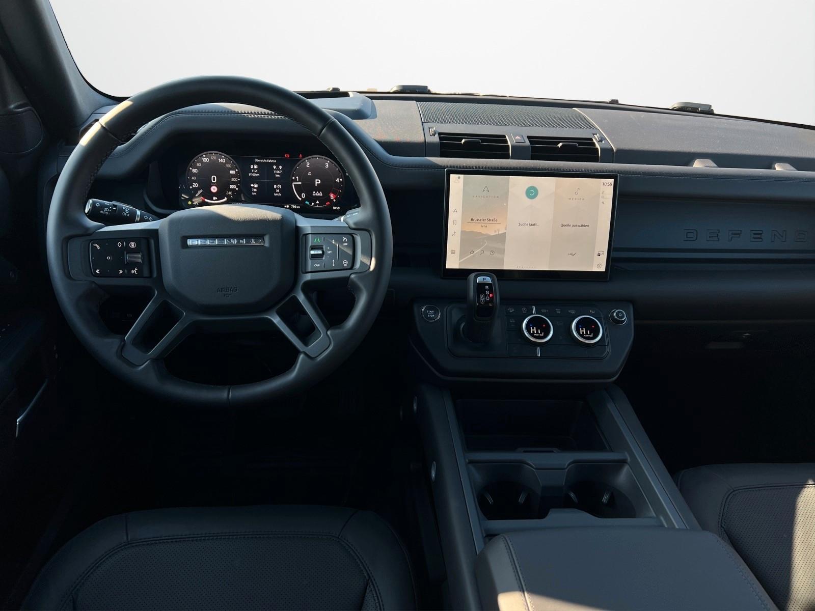 Land Rover Defender 110 Dynamic HSE