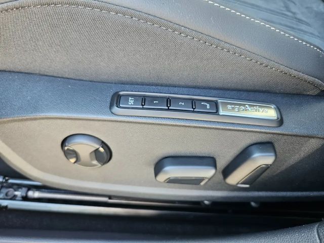 Volkswagen Golf Business Variant