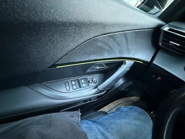 Peugeot 2008 EAT8 GT-Line PureTech