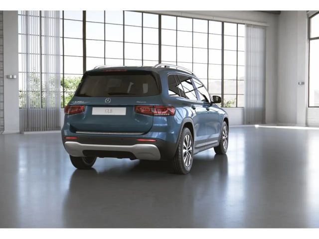 Mercedes-Benz GLB 200 4MATIC GLB 200 d