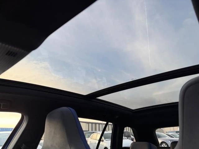 Volkswagen Golf 2.0 TSI Golf VIII Variant