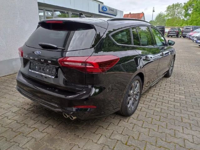 Ford Focus ST Line Wagon