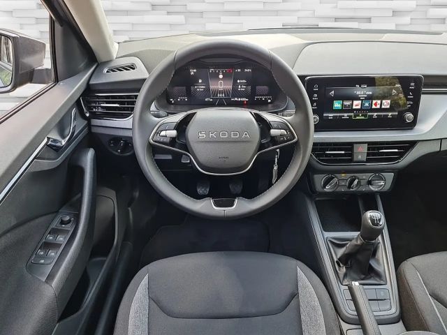 Skoda Scala Essence TSI