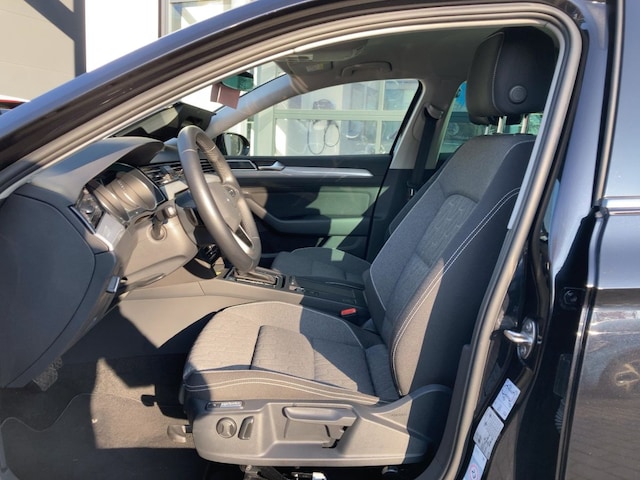 Volkswagen Passat 2.0 TDI Business DSG Variant