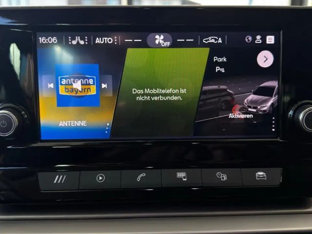 Seat Leon 1.5 eTSI DSG FR-lijn