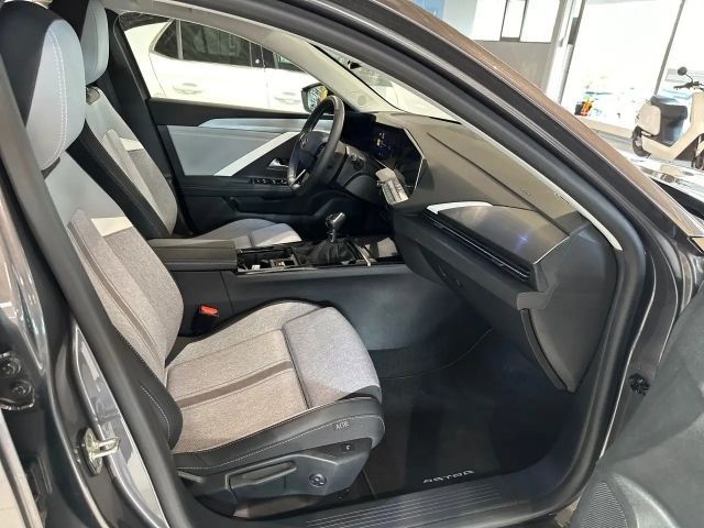 Opel Astra 1.2 Turbo Elegance Turbo