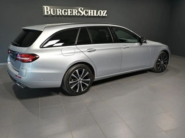 Mercedes-Benz E 300 E 300 e Estate