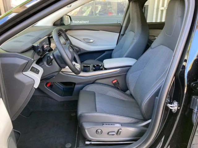 Ford Explorer Extended range RWD