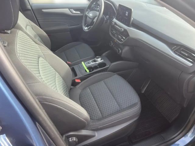 Ford Kuga Cool & Connect Hybrid