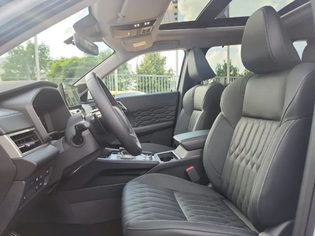 Mitsubishi Outlander 4WD