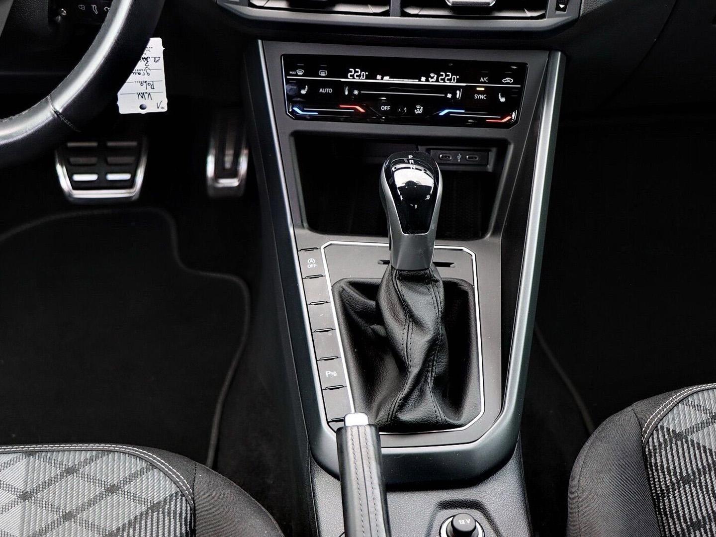 Volkswagen Polo 1.0 TSI DSG R-Line