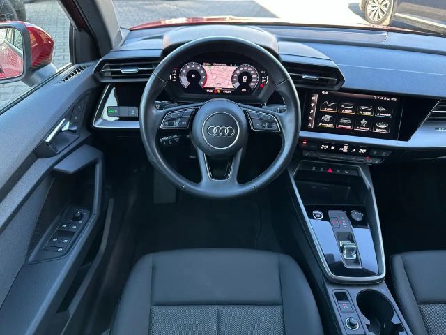 Audi A3 30 TFSI Sedan