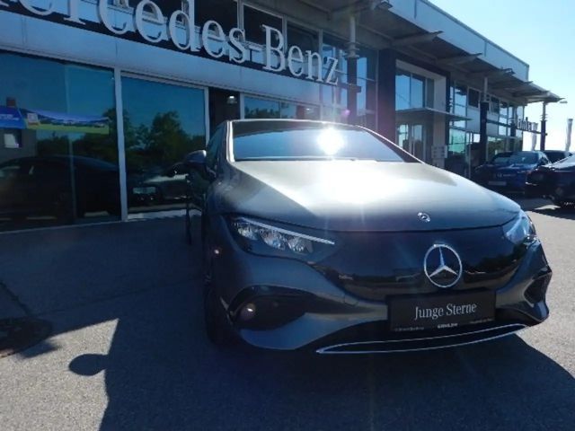 Mercedes-Benz EQE 350 Electric Art Sedan