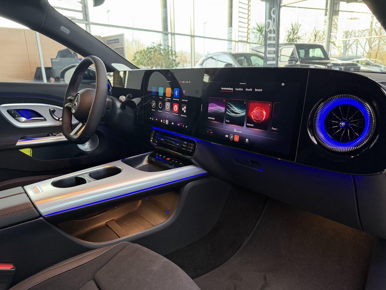 Mercedes-Benz CLA 200 AMG Line