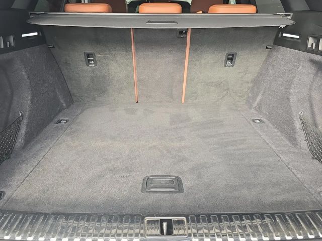 Audi Q8 e-tron 55 Business Quattro