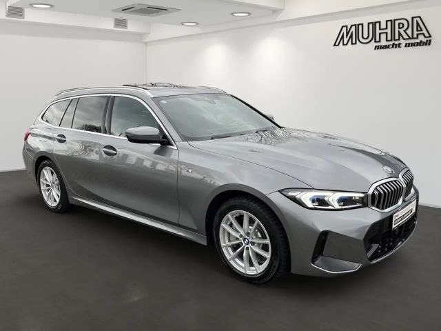 BMW 330 330d M-Sport Touring xDrive