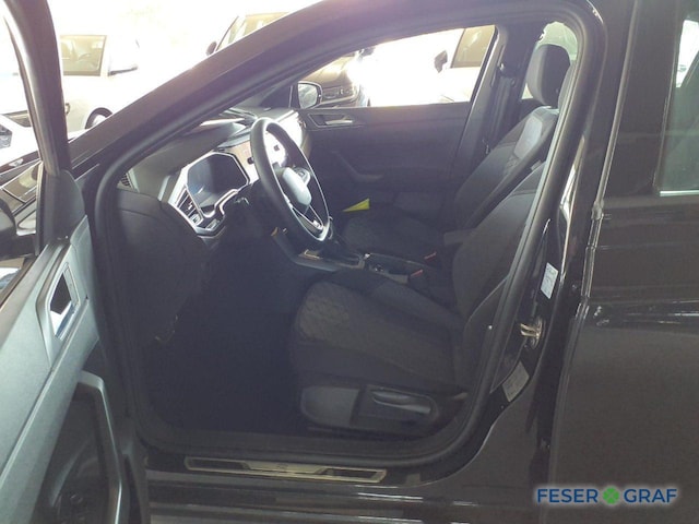 Volkswagen Polo 1.0 TSI DSG R-Line