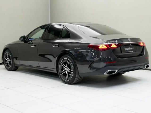Mercedes-Benz E 300 E 300 de Sedan