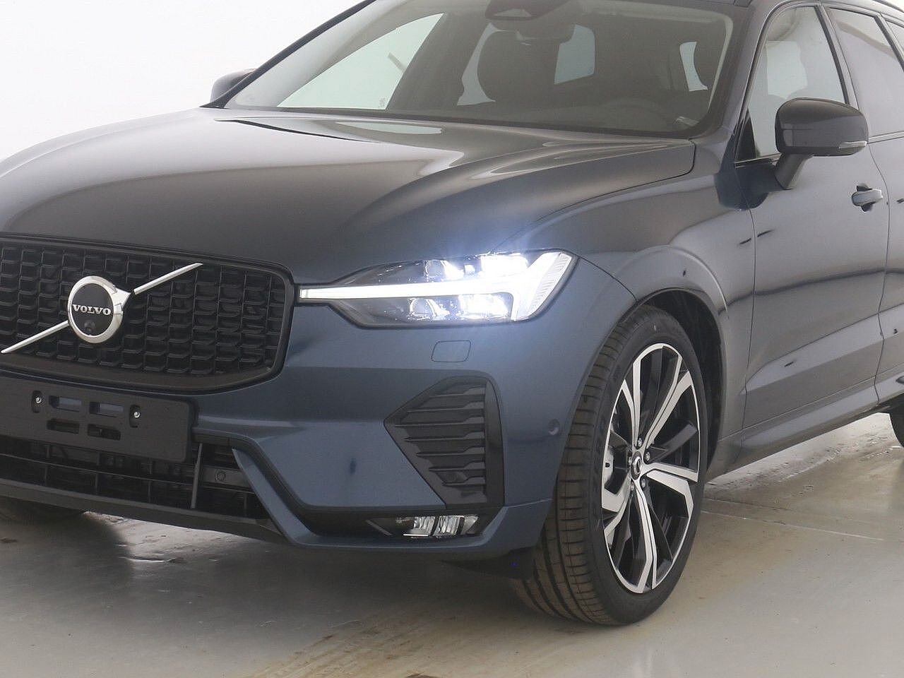 Volvo XC60 AWD Dark Ultimate