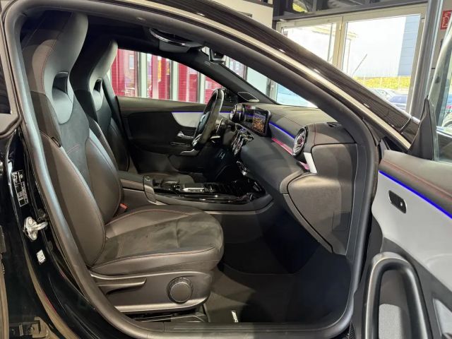 Mercedes-Benz CLA 45 AMG AMG Line