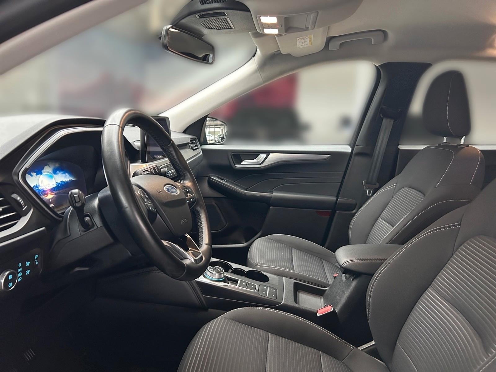 Ford Kuga Hybrid Plug in Hybrid Titanium