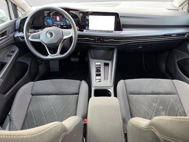 Volkswagen Golf 2.0 TSI DSG Style