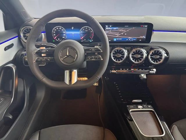 Mercedes-Benz A 180 AMG Line Coupé