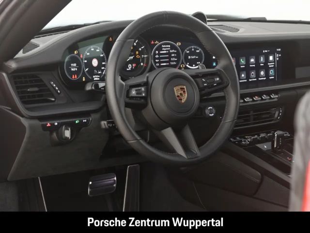 Porsche 992 Cabrio Carrera GTS