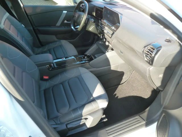 Citroën C4 PureTech Shine