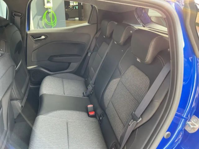 Mitsubishi Colt Hybrid