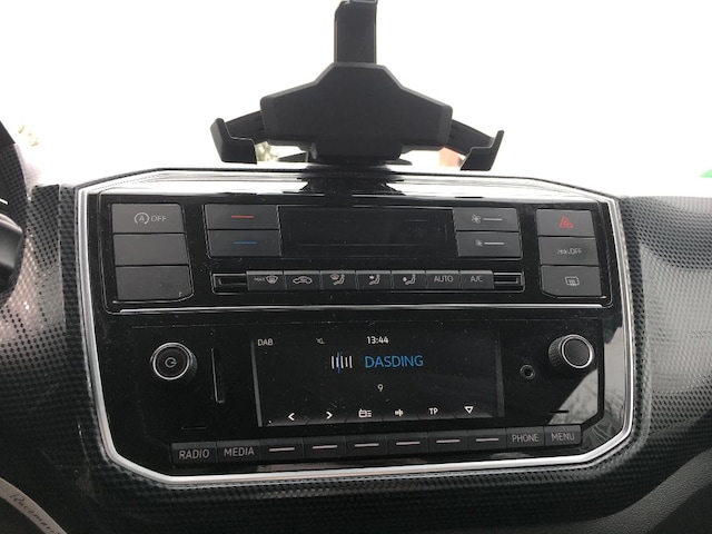 Volkswagen up! Move Move up!