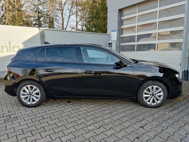 Opel Astra 1.2 Turbo Enjoy Turbo