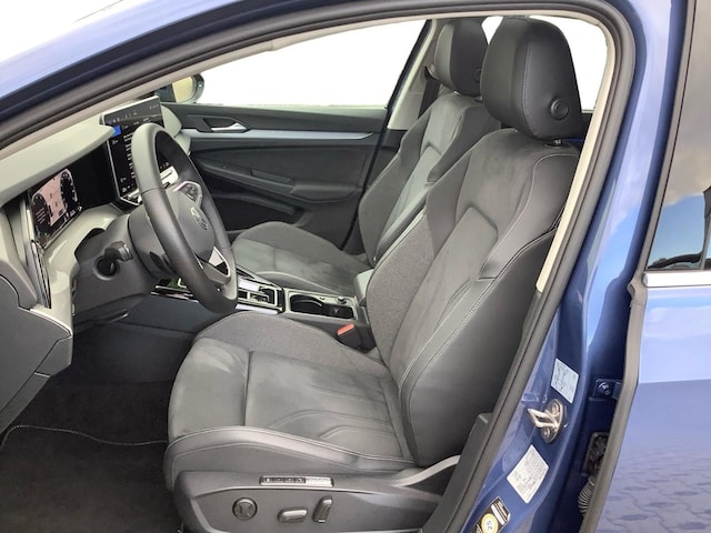 Volkswagen Golf 1.5 eTSI DSG Style Variant