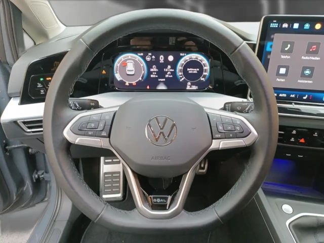 Volkswagen Golf 1.5 TSI Golf VIII