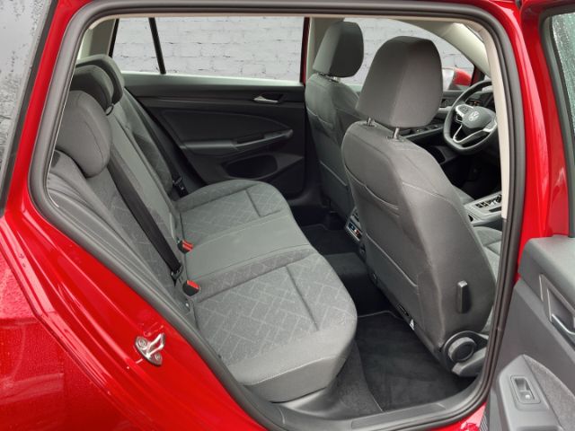 Volkswagen Golf DSG Golf VIII Life Variant