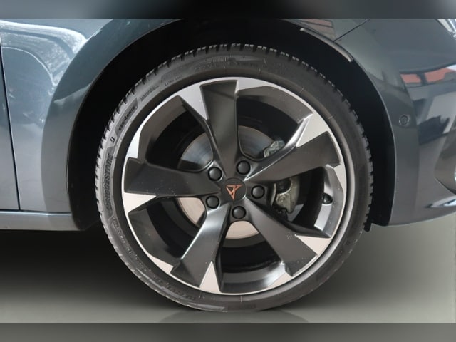 Cupra Leon 2.0 TDI LED+NAVI+FULL LINK+PARKLENK+BEATS