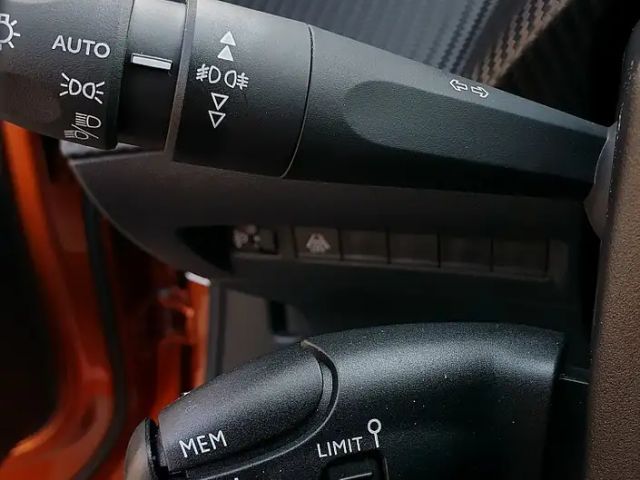 Peugeot 2008 Active Pack BlueHDi