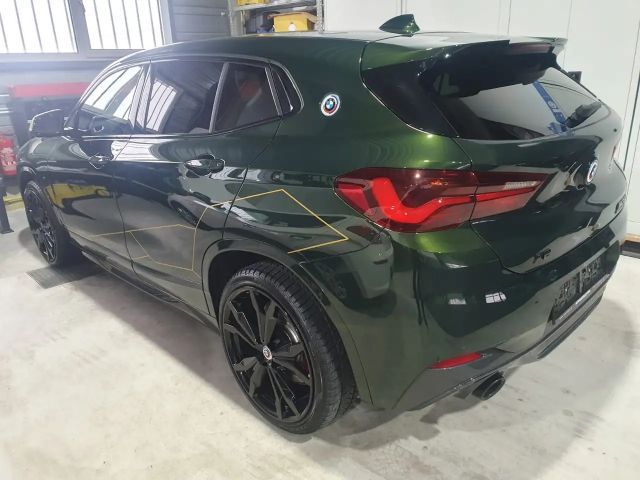 BMW X2 Edition Goldplay