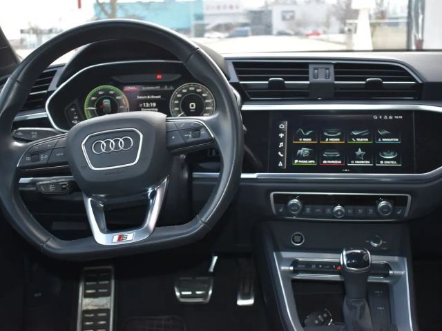 Audi Q3 45 TFSI Hybride