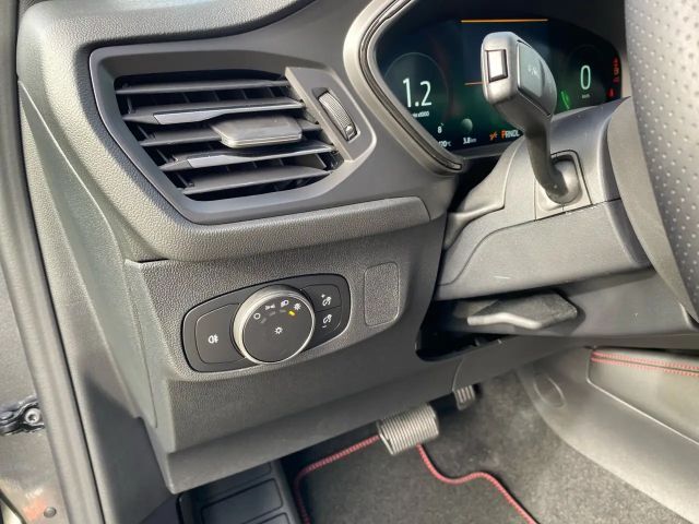 Ford Focus EcoBoost ST Line Wagon