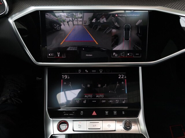 Audi A6 e-tron Avant Performance Quattro